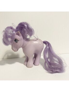 Vintage My Little Pony 1983 G1 Blossom White Flowers Pony Purple Horse MLP